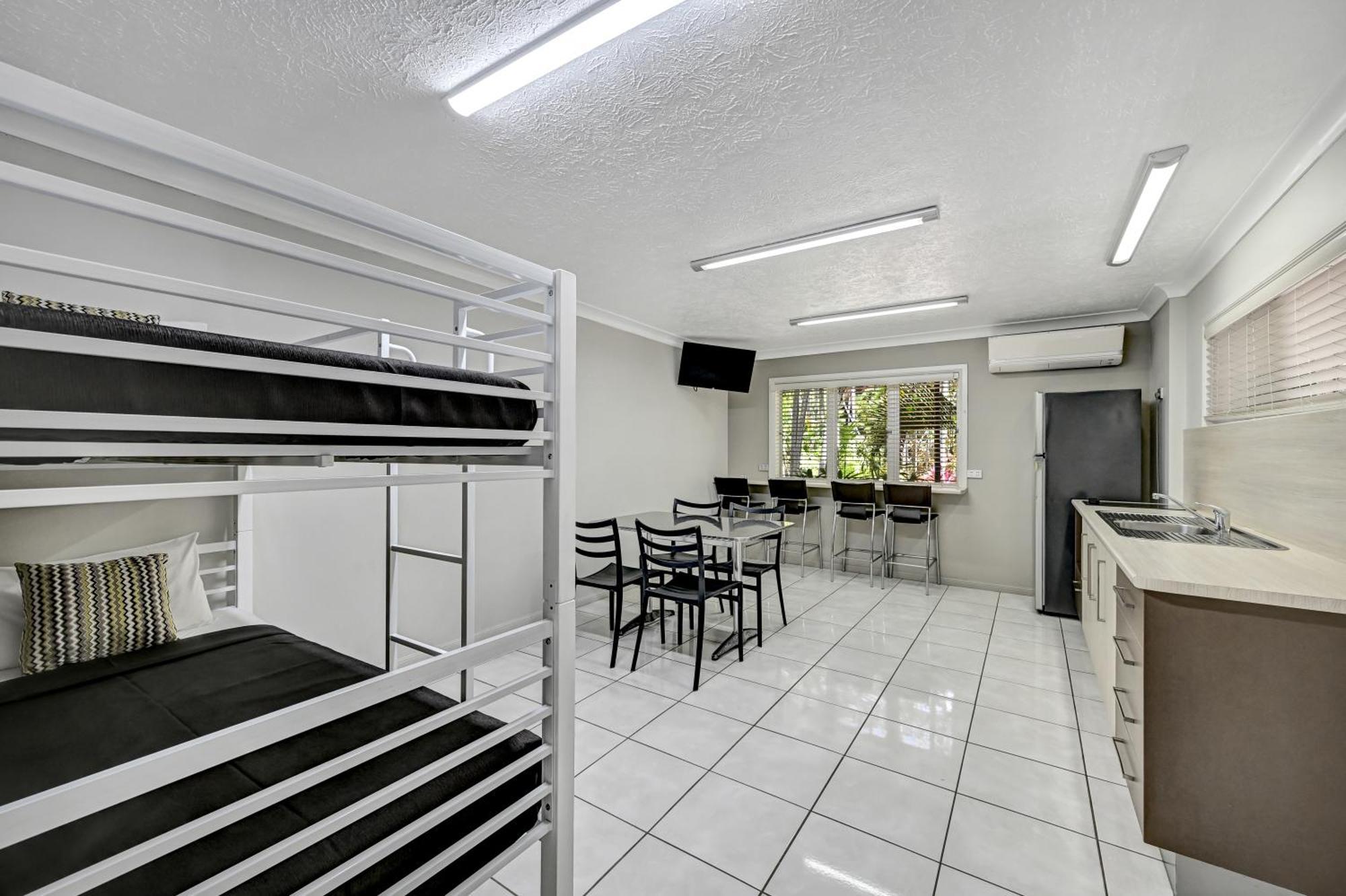 City Oasis Inn Townsville, Surestay Collection By BW Luaran gambar