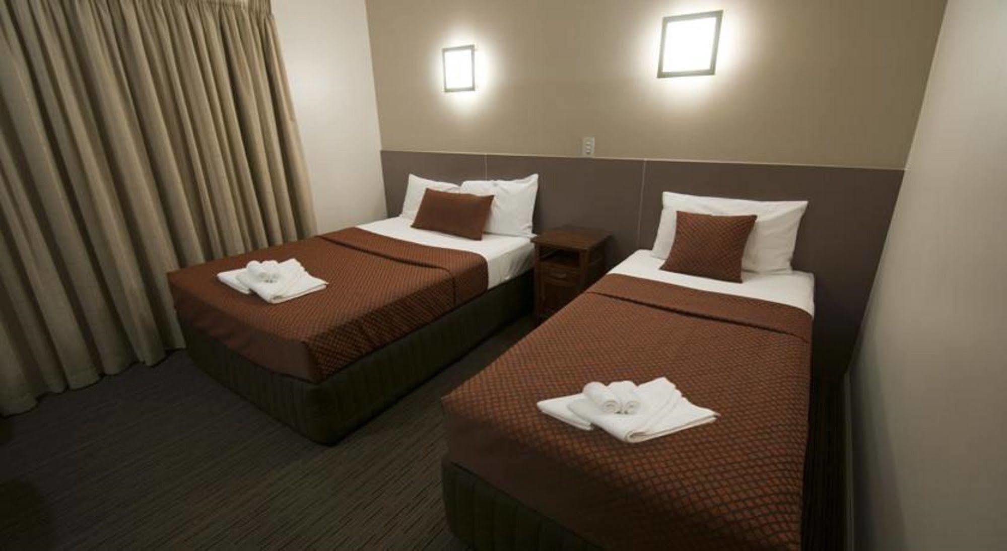 City Oasis Inn Townsville, Surestay Collection By BW Luaran gambar